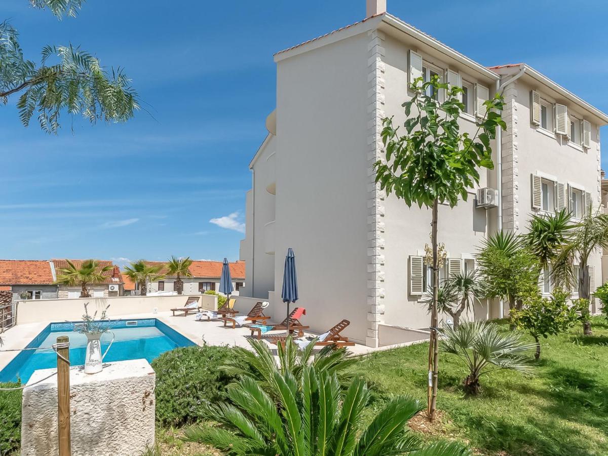 סוטיבאן Apartment Villa 2 Pools-1 By Interhome מראה חיצוני תמונה
