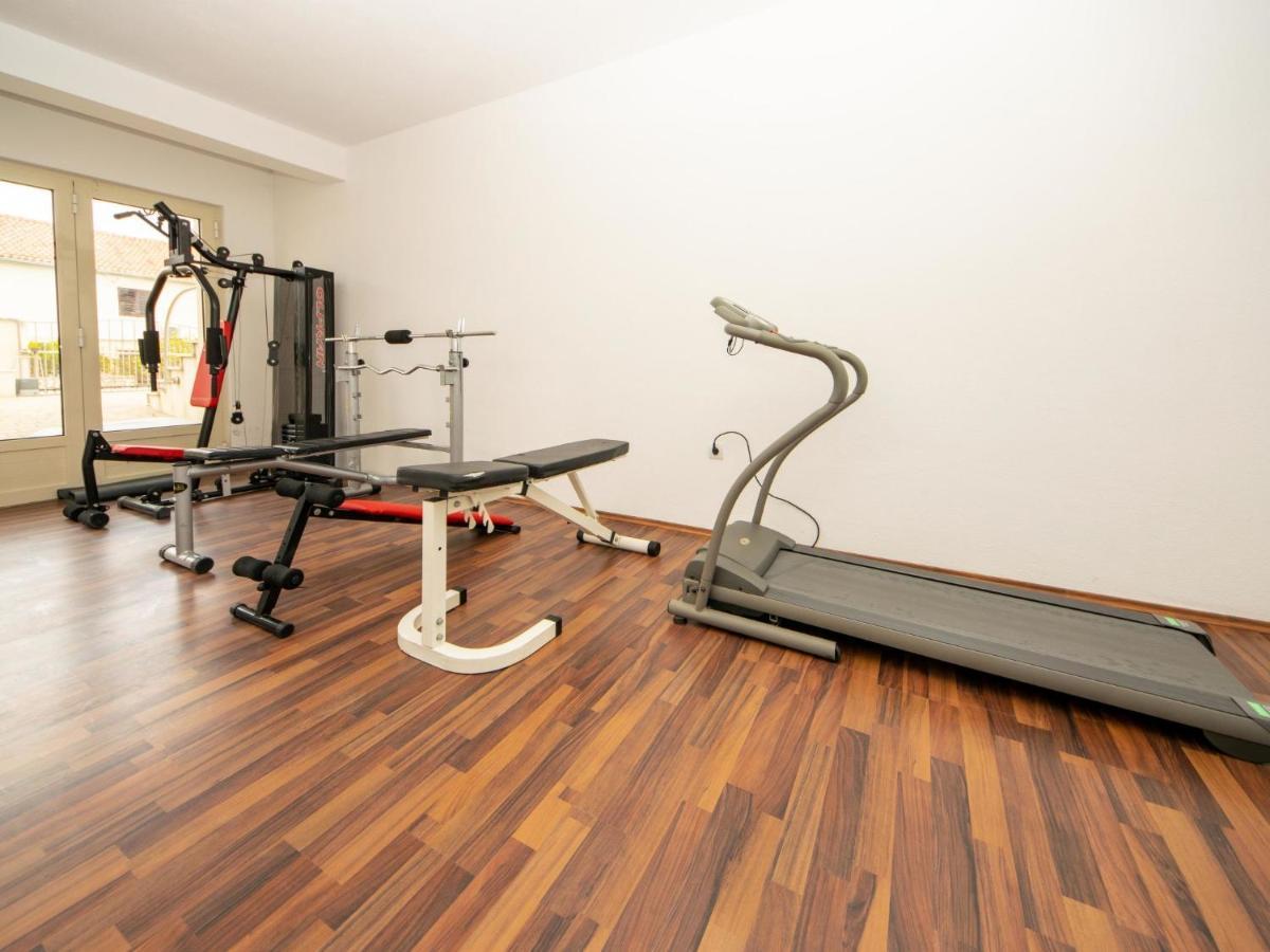סוטיבאן Apartment Villa 2 Pools-1 By Interhome מראה חיצוני תמונה
